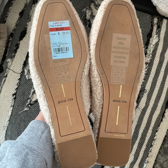 Dolce Vita sherpa flats size 8 *Never worn - Picture 2 of 3
